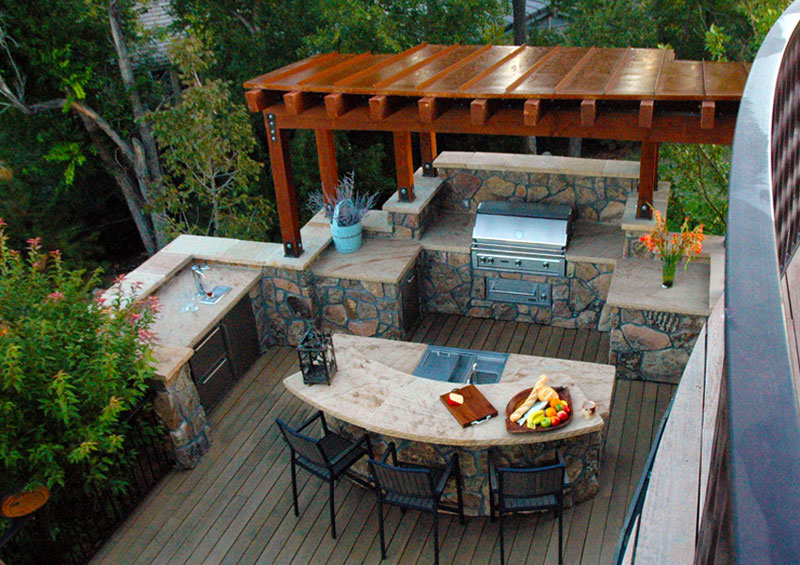 Outdoor Living Space, Outdoor Kitchen, Pergola, Hardwood Deck